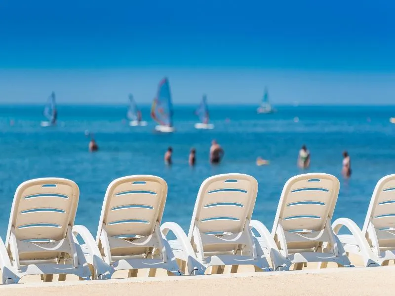 Beach, Apartments Katoro Plava Laguna, Istria
