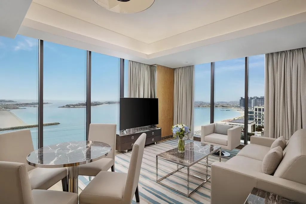 SUITE SEA VIEW TWO BEDROOMS Room, Hilton Dubai Palm Jumeirah, Dubai