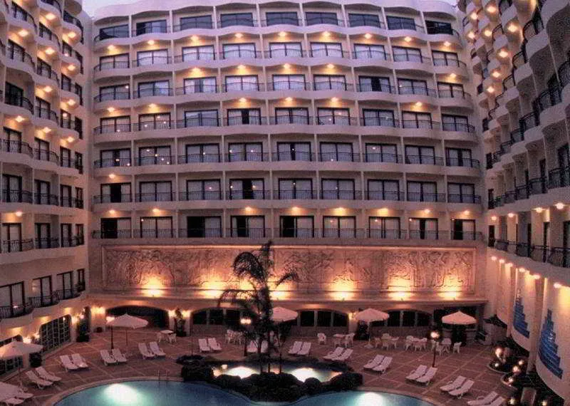 Pool, Zoser, Cairo