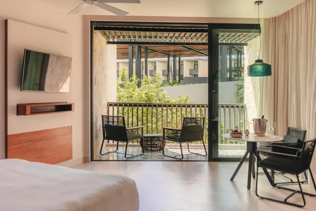 DOUBLE GARDEN VIEW KING BED Room, Devossion by Live Aqua Playa del Carmen AI Only Ad, Playa Del Carmen