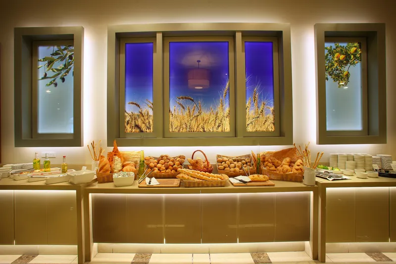 Restaurant, Aliathon Resort, Cyprus