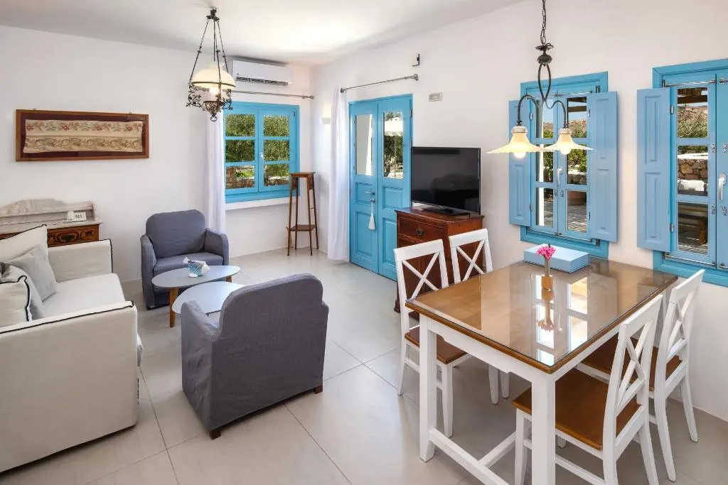 SUITE TWO BEDROOMS WITH PRIVATE POOL Room, Anema Boutique Hotel &Villas Santorini, Santorini