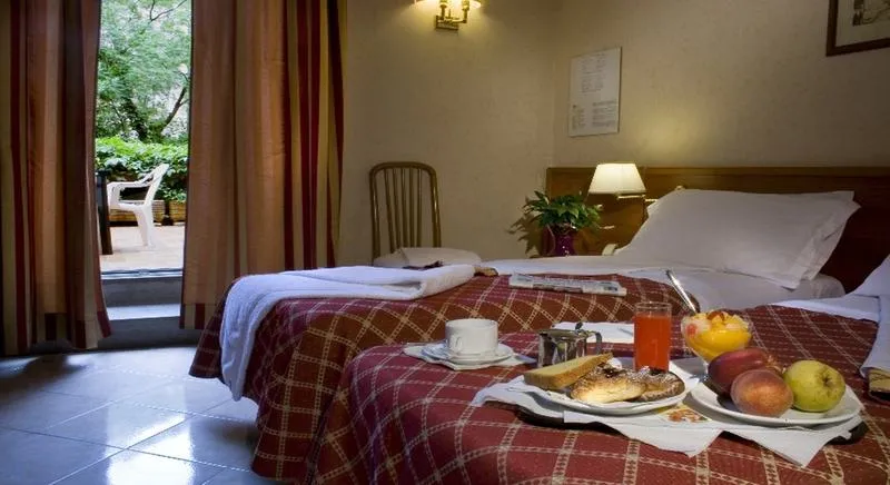 Room, Delle Muse, Rome