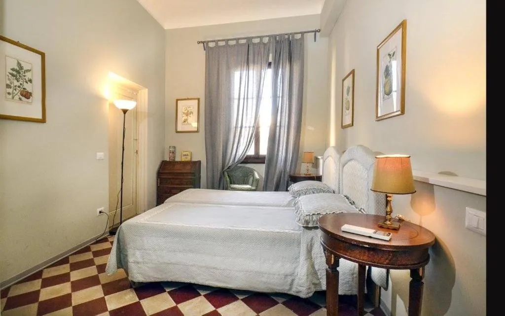 QUADRUPLE SUPERIOR Room, Palazzo Panzani, Florence