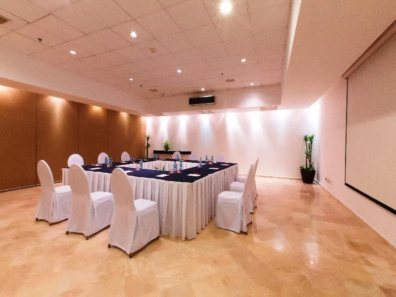 Conferences, Krystal Cancun, Cancun Area