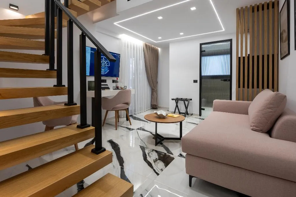 SUITE CLASSIC Room, Captain Napoleon Paterakis CNP Luxurious Suites, Crete