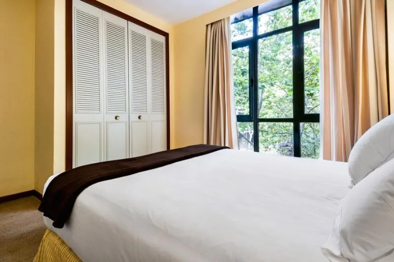 Room, Espahotel Plaza Basilica, Madrid