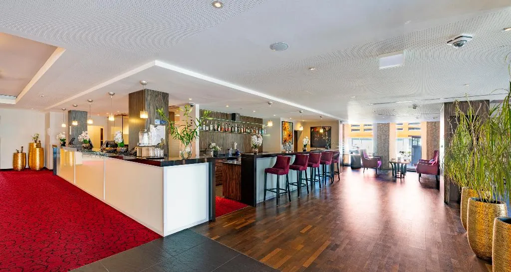 Bar, PLAZA Premium Salzburg, Salzburg