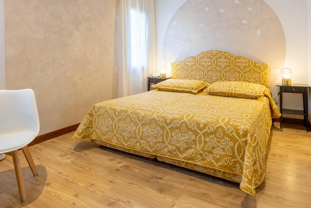 Double or Twin CLASSIC Room, Villa Braida, Venice