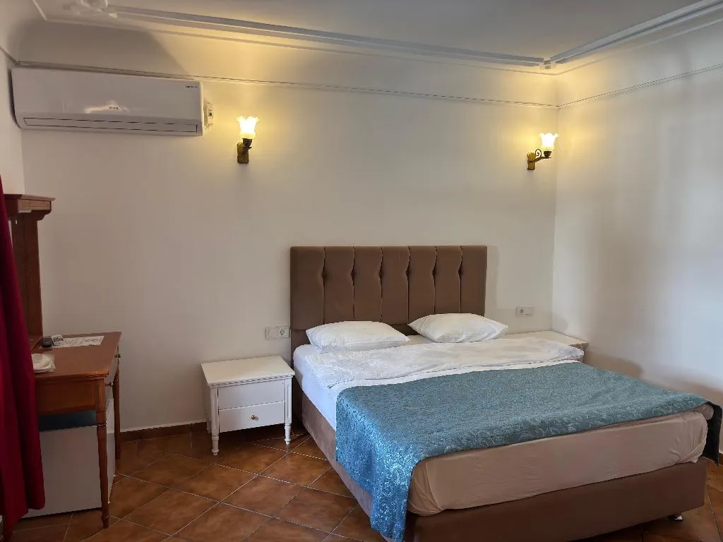 STUDIO WITH KITCHENETTE Room, Urcu Hotel, Antalya