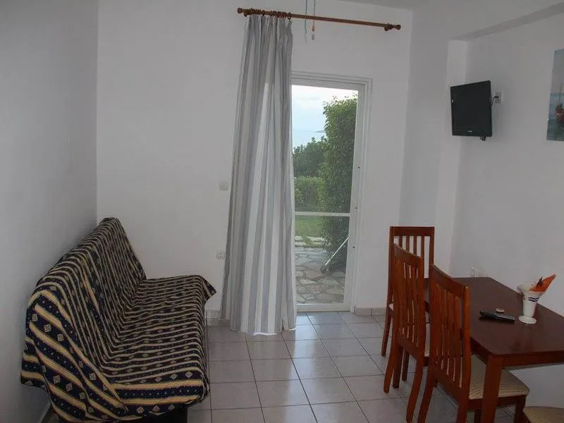 Room, Agnanti Studios, Kefallinia