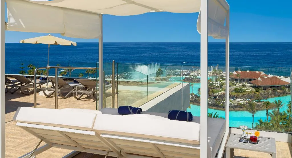 Sports and Entertainment, H10 Tenerife Playa, Tenerife