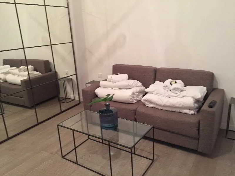 Room, 5 Barcelona Apartments, Barcelona