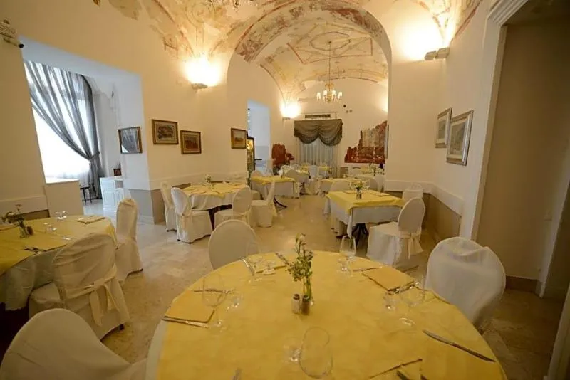 Lobby, Hotel Vittoria, Naples
