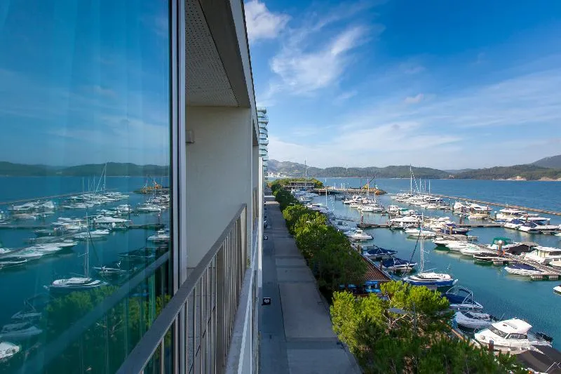 APARTMENT DUPLEX Room, Troia Residence Marina, Lisbon