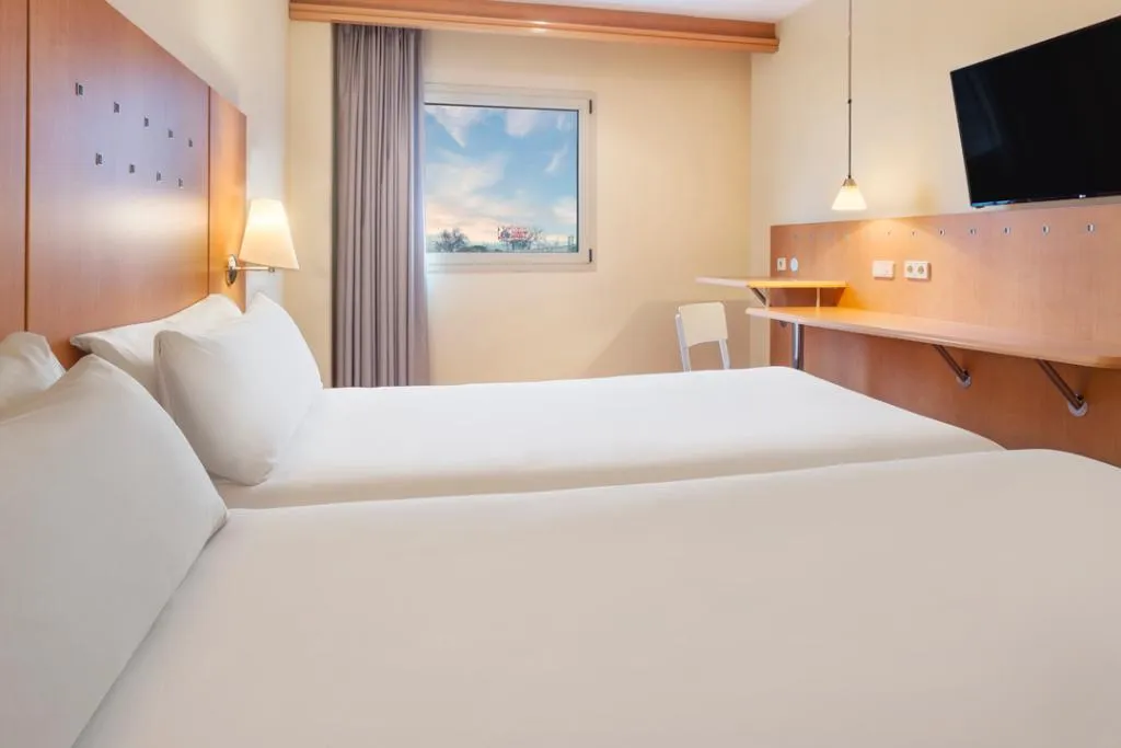 TWIN STANDARD Room, B&B HOTEL Madrid Arganda, Madrid