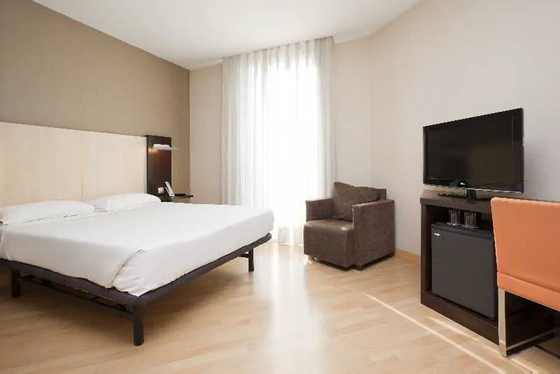 Room, Ilunion Auditori, Barcelona