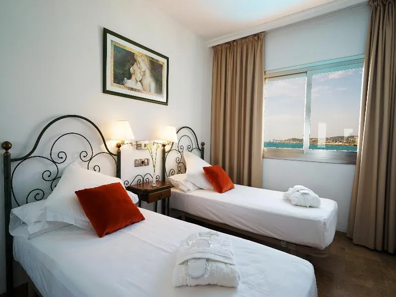 Double or Twin SEA VIEW Room, Port Sitges, Costa Brava