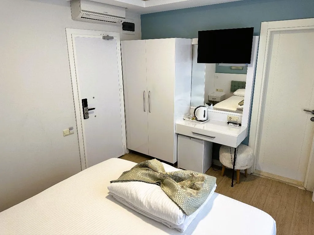 Room, Amsterdam Boutique Otel & Suites, Antalya