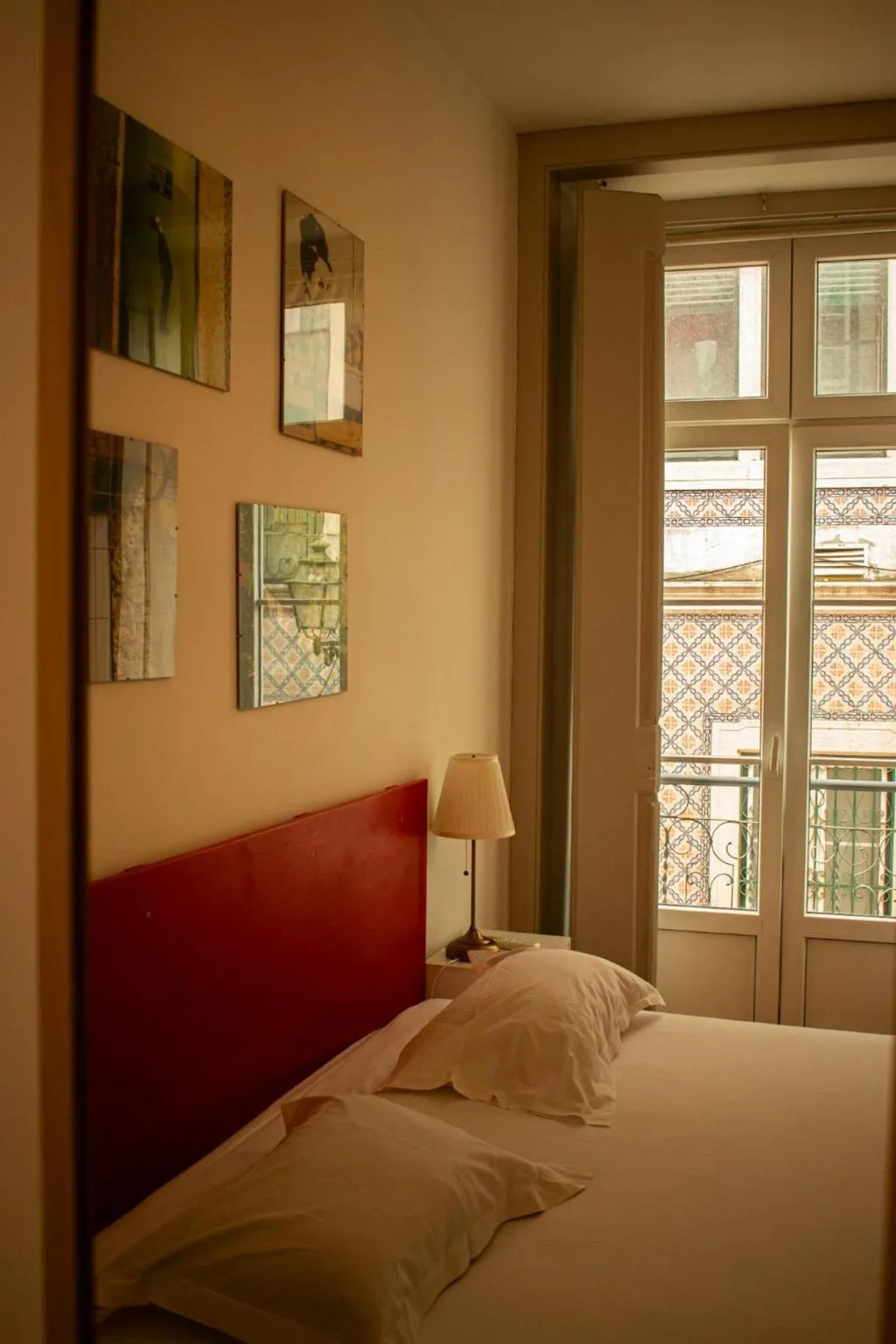 DOUBLE STANDARD Room, Inn Possible Lisbon Hostel, Lisbon
