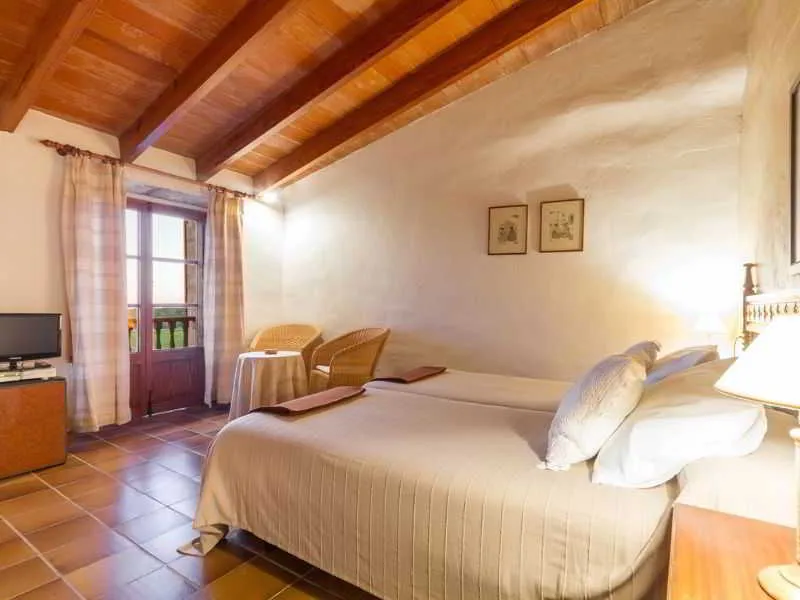 Room, S´hort des Turo, Majorca