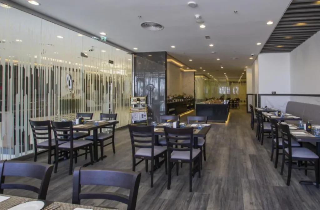 Restaurant, TIME Onyx Hotel Apartments, Dubai