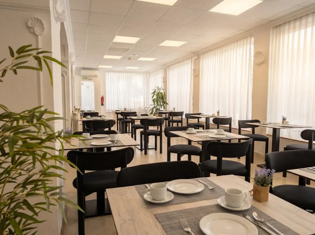 Restaurant, Hotel Medium Claramar, Costa Brava