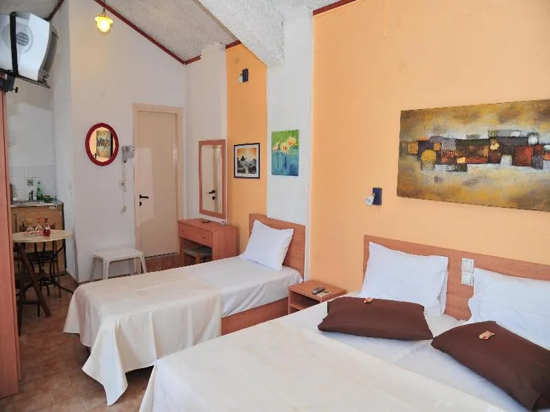 STUDIO CAPACITY 3 Room, Amalthia Studios, Skiathos