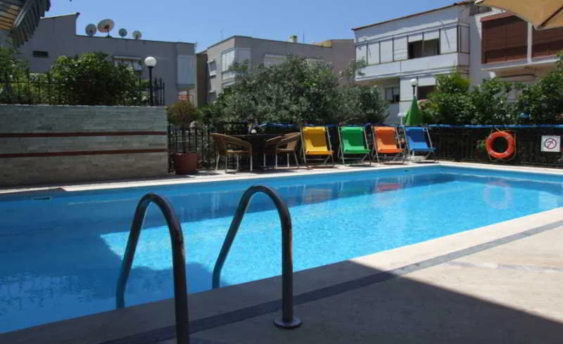 Pool, Amphora, Izmir