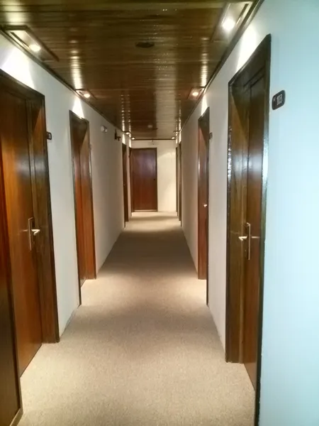 Room, Moinho de Vento, Porto
