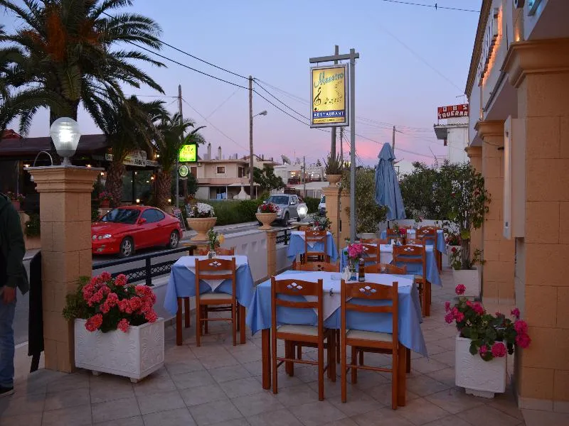Restaurant, Montes Studios & Apartments, Zante