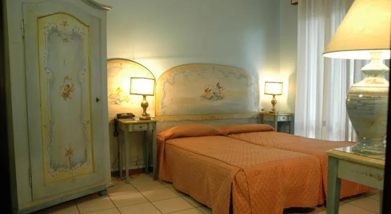 TWIN STANDARD Room, Ariston, Venice