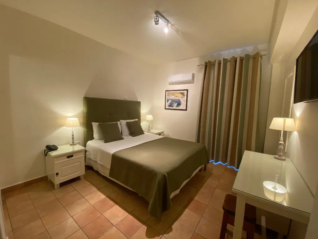 Double or Twin ECONOMY Room, Kastro Maini, Kalamata