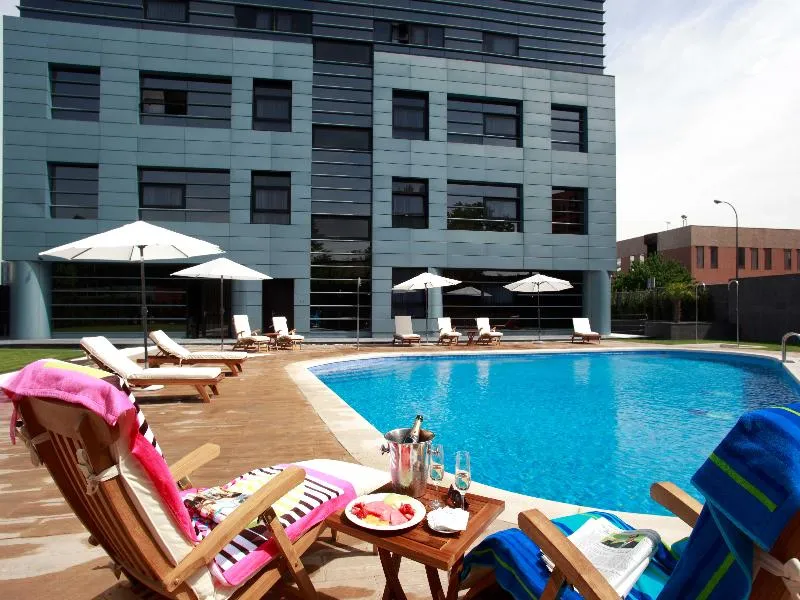 Pool, Nuevo Boston, Madrid