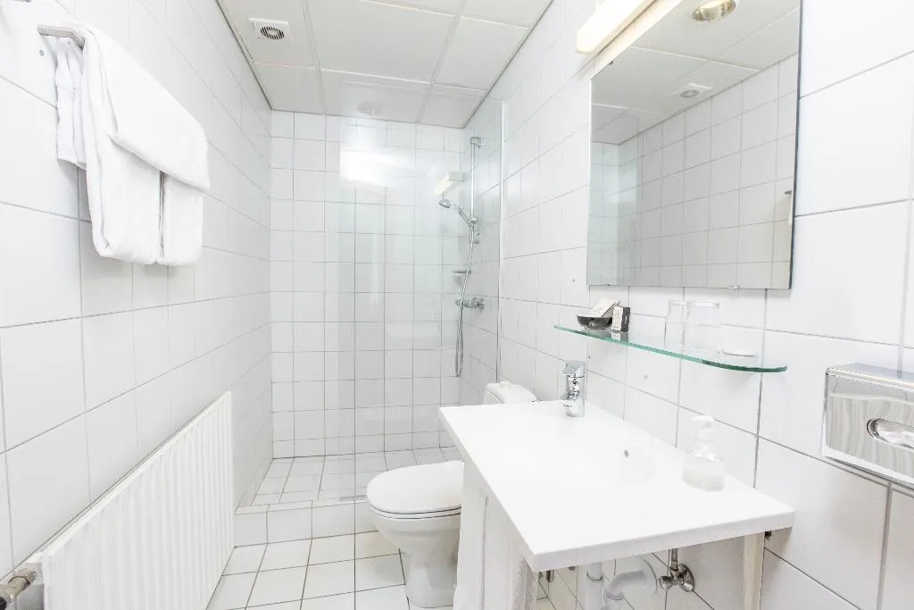 DOUBLE SINGLE USE STANDARD Room, Nordurland by Keahotels, Akureyri