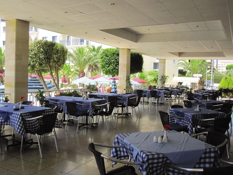 Restaurant, Crown Resort Elamaris, Cyprus
