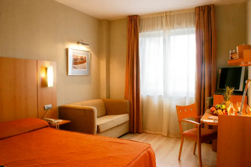 TRIPLE STANDARD Room, Posadas de España Cartagena, Costa Blanca