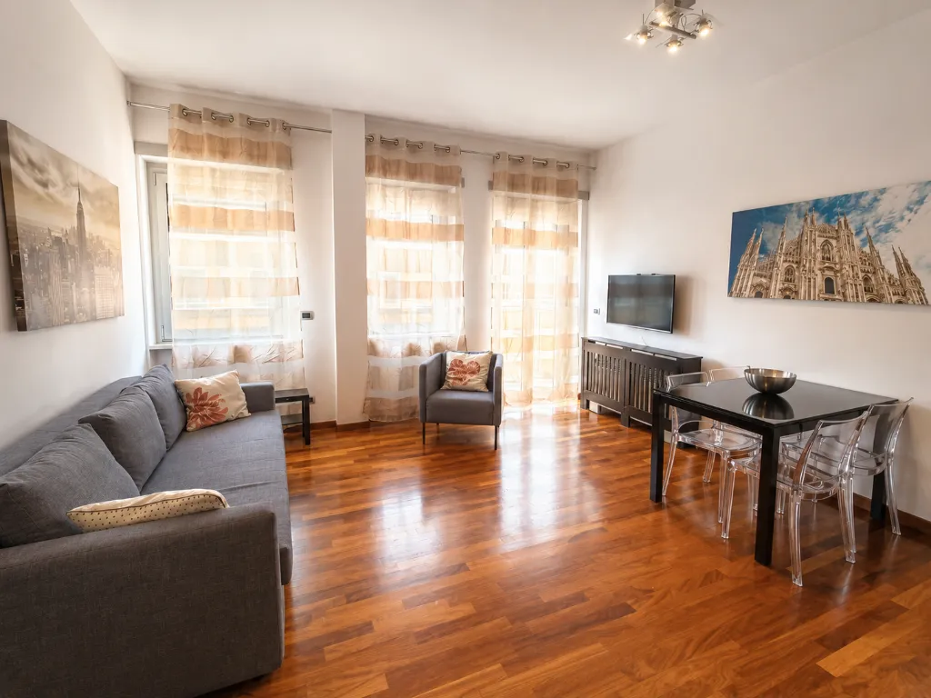 APARTMENT EXECUTIVE Room, Style Homes, Milan