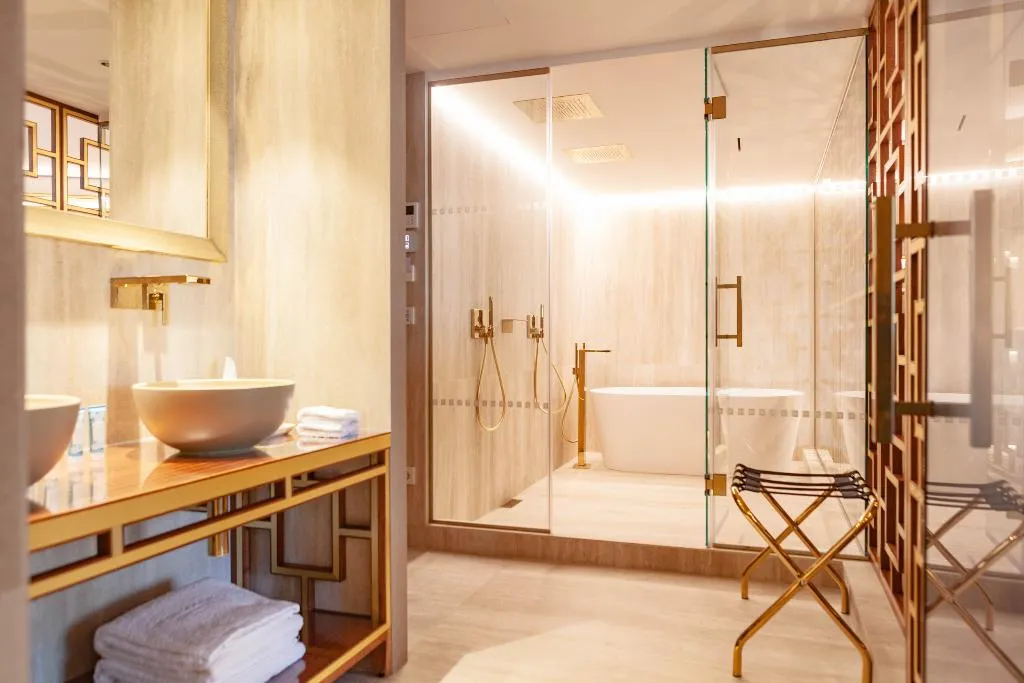 SUITE PREMIUM Room, Wine & Books Lisboa - Wbl, Lisbon