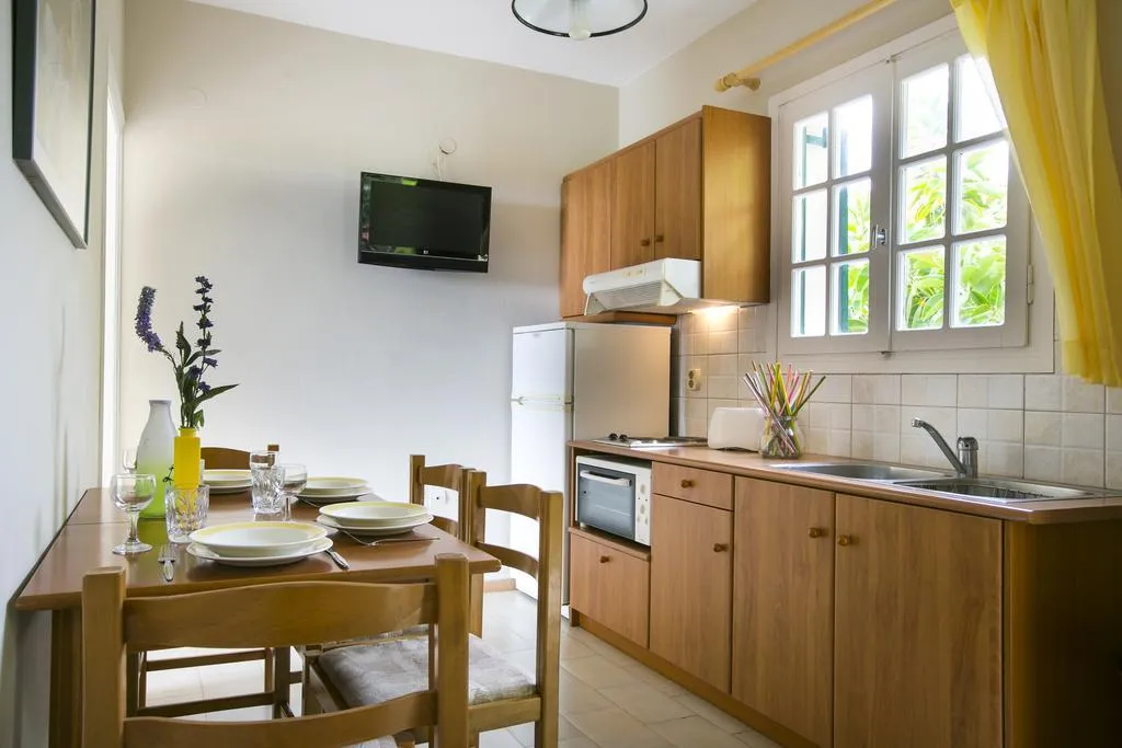 APARTMENT SEA VIEW TWO BEDROOMS Room, Irena Studios And Apartments, Kefallinia