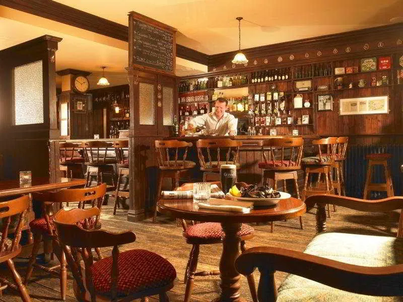 Bar, Glengarriff Park Hotel, Cork