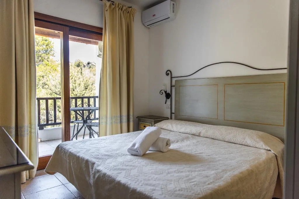 DOUBLE DELUXE Room, Hotel Pedra Santa, Olbia