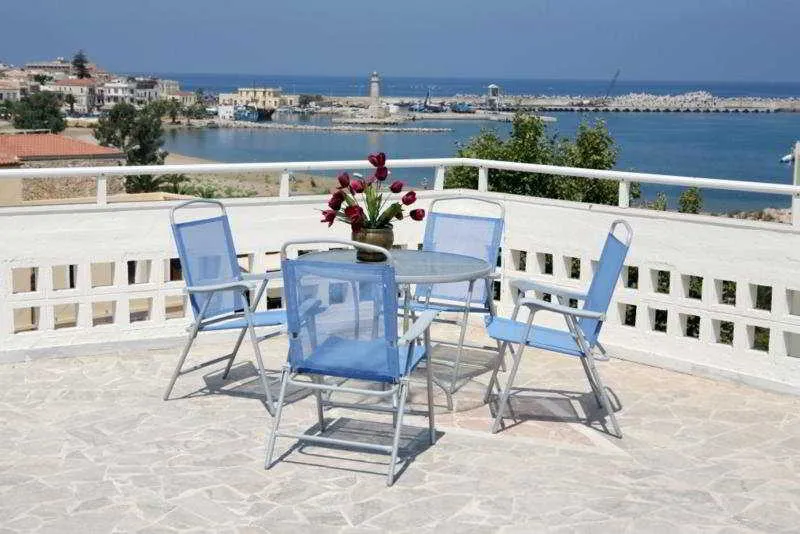 Terrace, Eleonora, Crete
