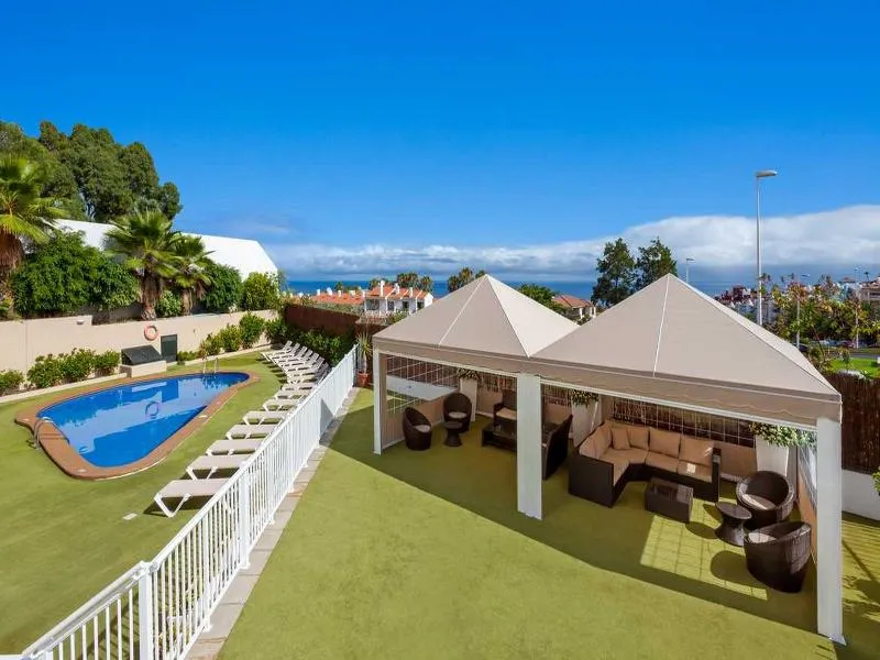 Terrace, Los Dragos Del Norte, Tenerife