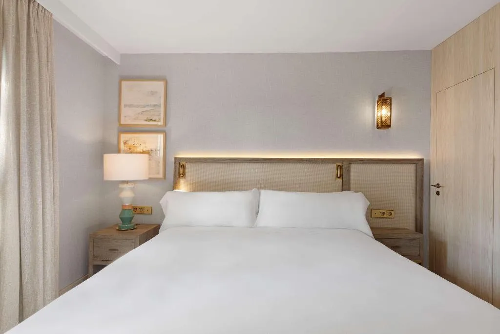 SUITE SEA VIEW Room, Hilton Mallorca Galatzo, Majorca