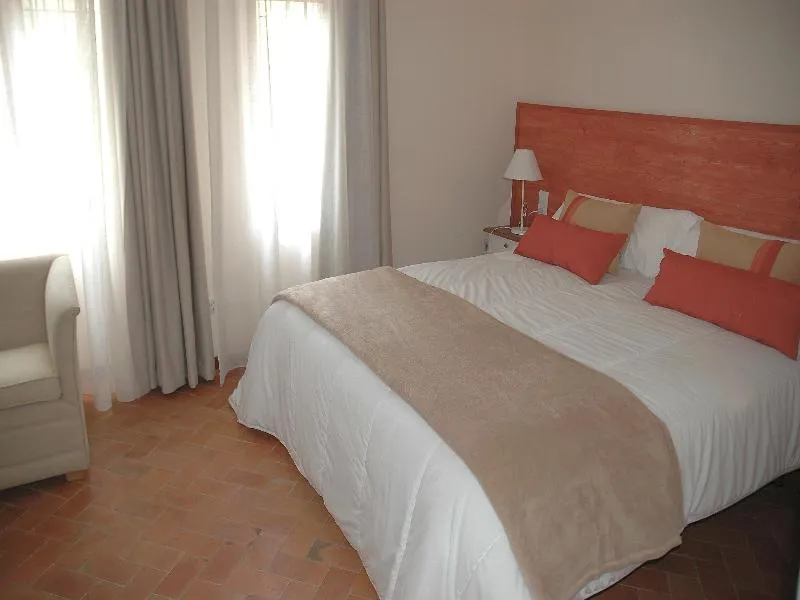 Room, Asis de Marratxinet, Majorca