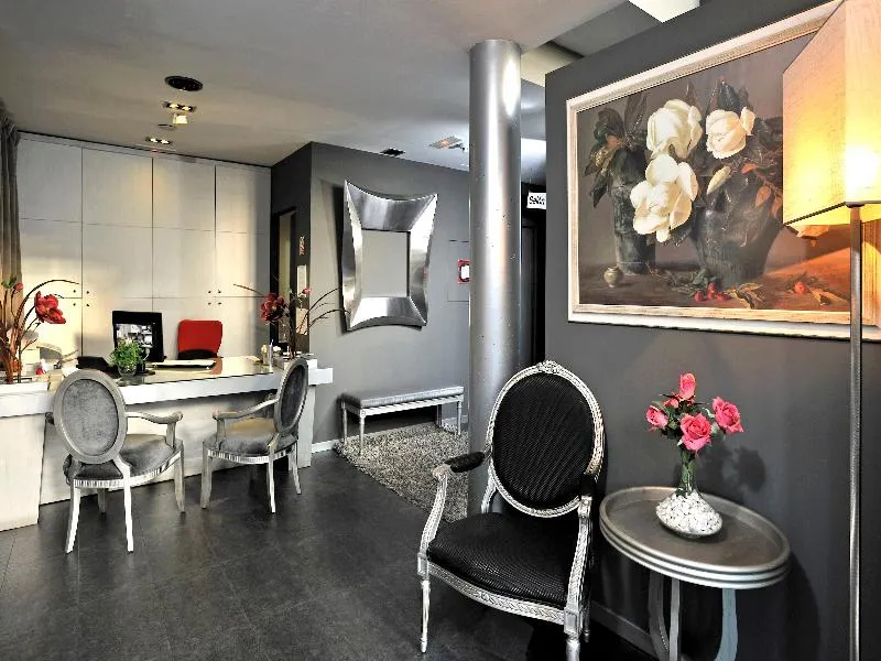 Lobby, Globales Acis & Galatea Hotel, Madrid
