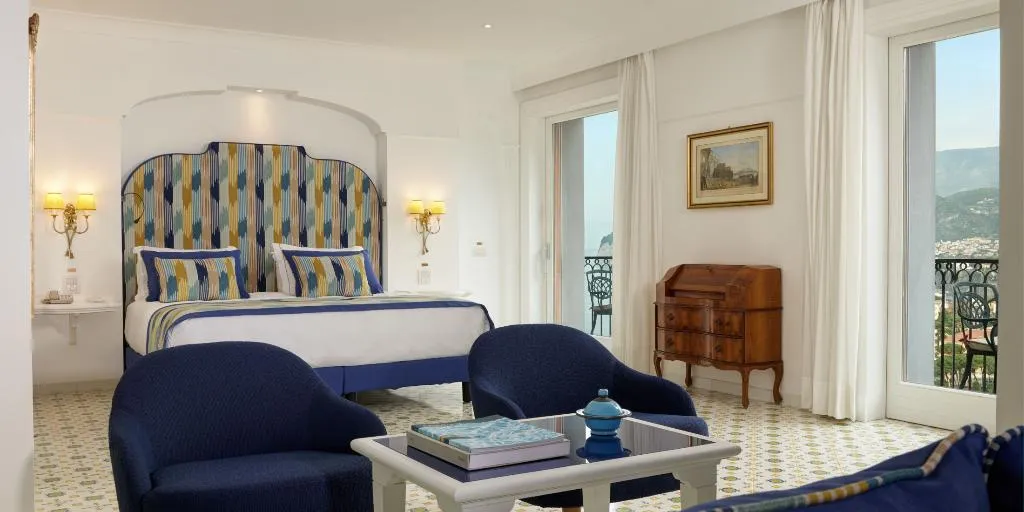 SUITE PARTIAL SEA VIEW Room, Grand Hotel Capodimonte, Naples