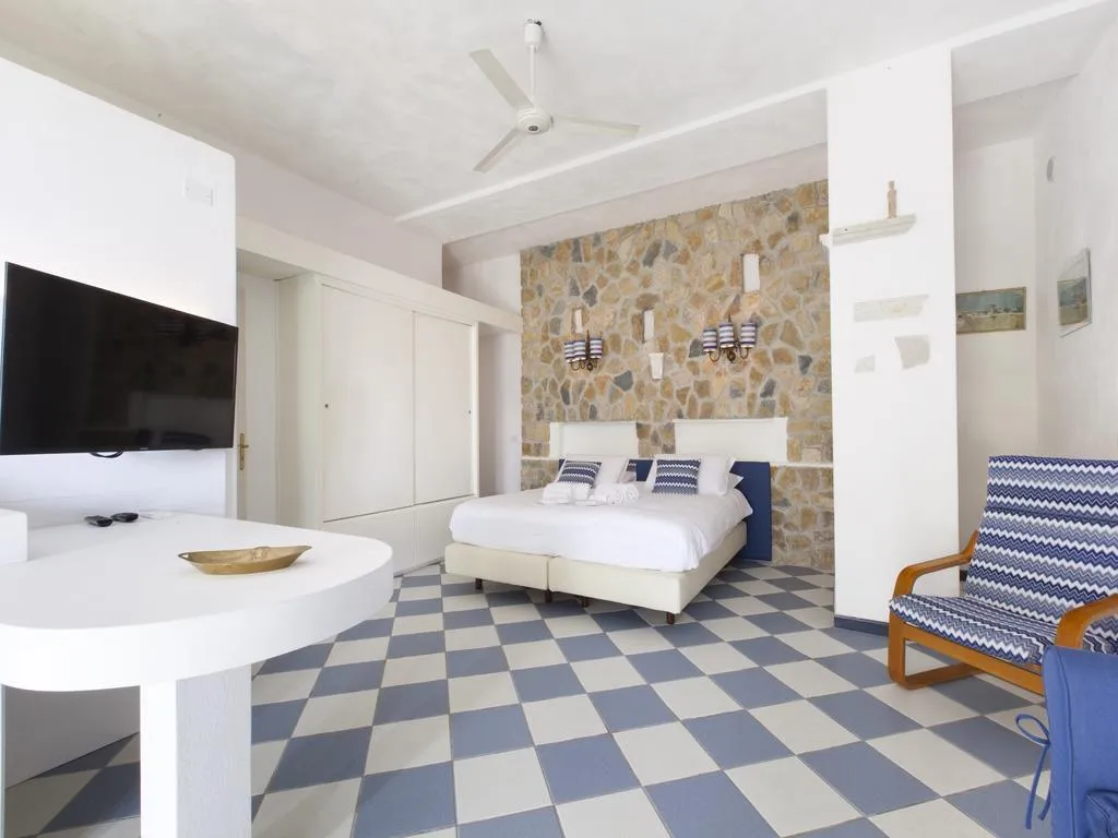 DOUBLE DELUXE Room, I Giardini dei sensi, Naples