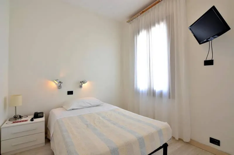 SINGLE STANDARD Room, Cristallo, Venice